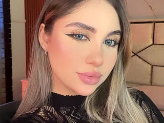 EmiilyHendriix webcam livesex profile in bald cams