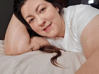 KayleeGraves Squirt webcam from Canada
